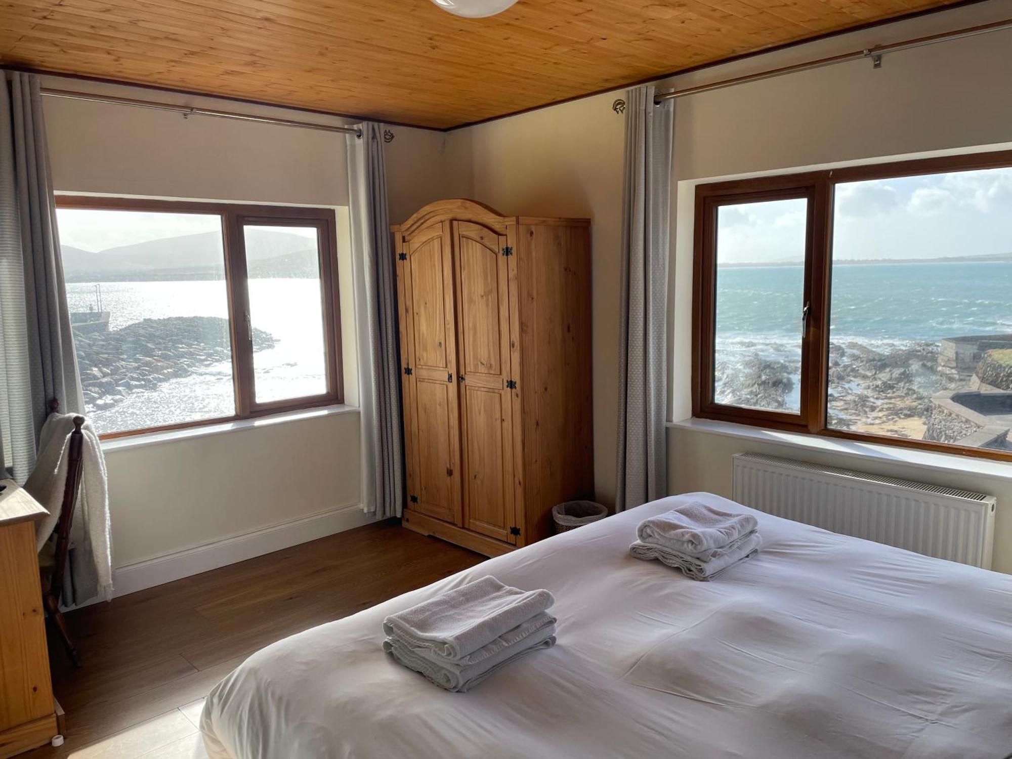 The Coastguard House @ Tigh T.P. Bed & Breakfast Ballydavid Dış mekan fotoğraf